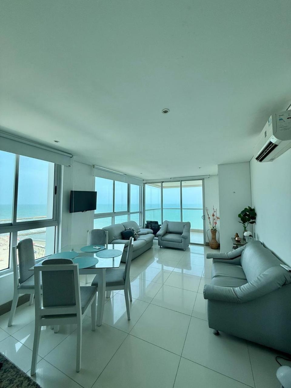 Apartamento Palmetto Con Buena Vista Al Mar Cartagena